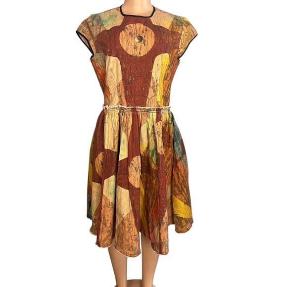 Making the Cut Award Winning Dress Southwestern Beachy Carnival - Picture 2 of 9